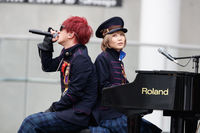 【セカオワ】SEKAI NO OWARI、17日東京のフリーライブがいろいろ問題ばかりだった… - NAVER まとめ