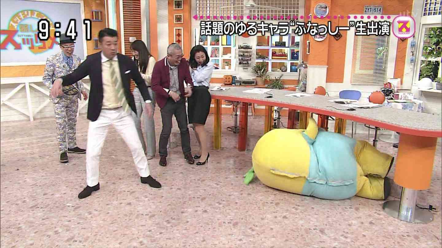 「妖怪ウォッチ」のキャラクター・コマさん、おぎやはぎにボコボコにされる