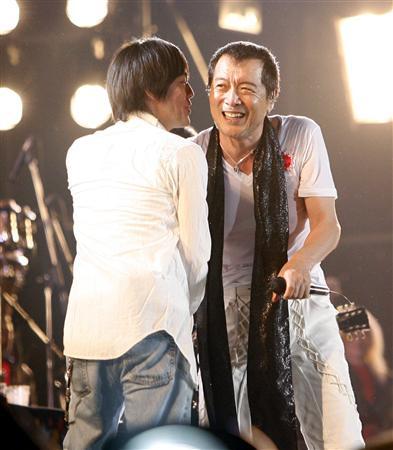 【画像】有名人のツーショット写真を貼るトピ