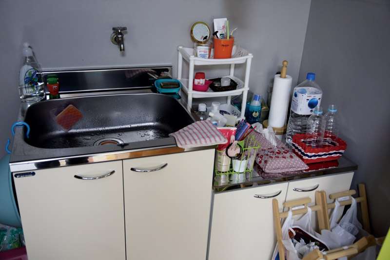 44歳、月収10万円の貧困女子「夢は風呂つきのアパートに住むこと」