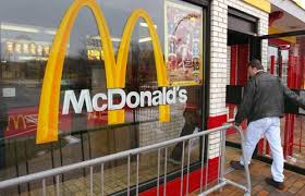 ニューヨークの60代韓国人がマクドナルド本社を相手に１０億円の賠償を要求　「マネージャーにほうきで殴られた」 : 厳選！韓国情報