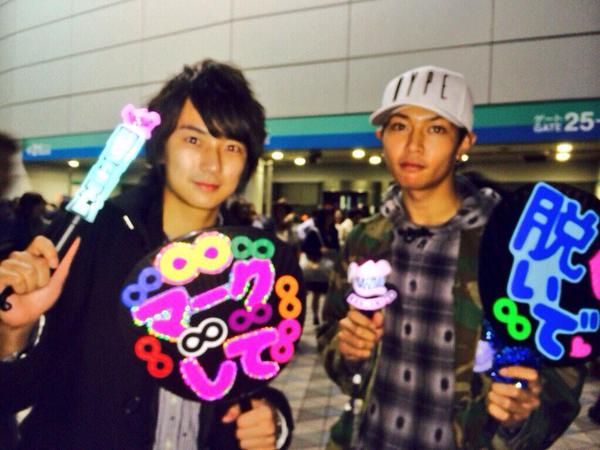 【画像】有名人のツーショット写真を貼るトピ