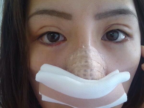 元AV女優・七瀬リナ「年末年始も働く奴は悲しいねww ほんまのボッチやろww」とツイート→批判の声