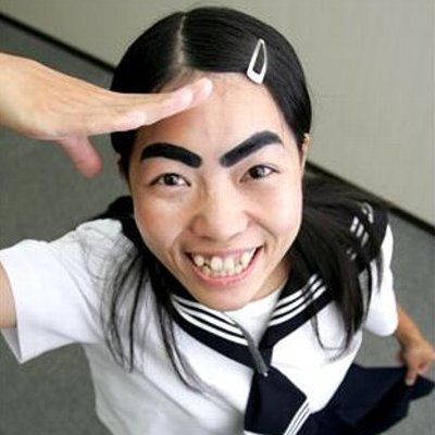 イモトアヤコ、ADバイト時代に元モー娘。辻希美に嫉妬 -「クソーッ!!」と闘志燃やす