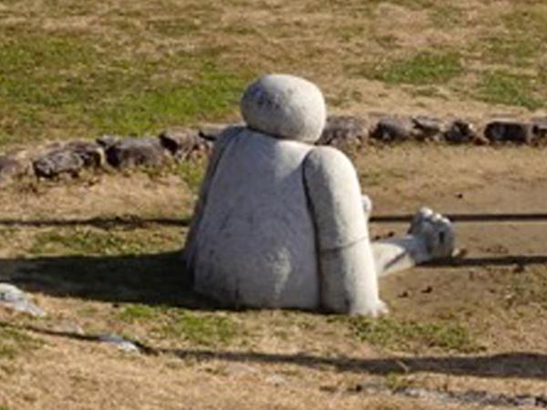 公園に今流行りのベイマックスがいるとTwitterで話題にｗｗｗ