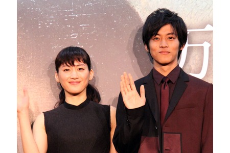 松坂桃李“水で生活”した過去、シンケンジャー時代は生活苦しく。