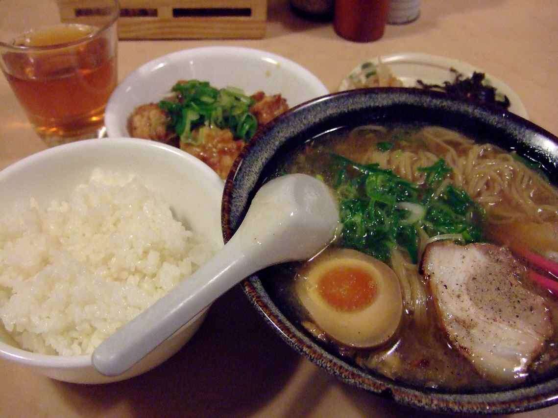 美味しそうなラーメンの画像を貼るトピ！