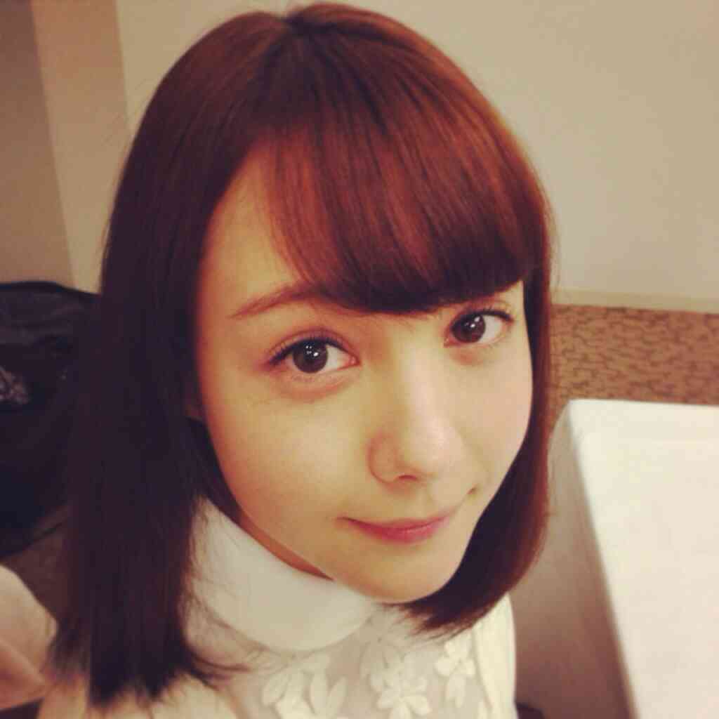 ローラ&トリンドル玲奈のすっぴん(?)2ショットに大反響「天使が2人」