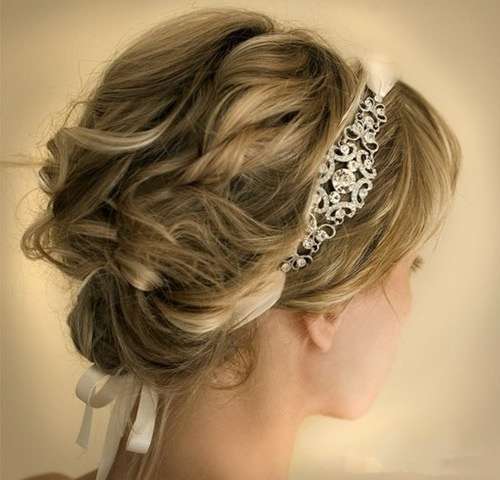 披露宴のヘアスタイル画像【招待客】