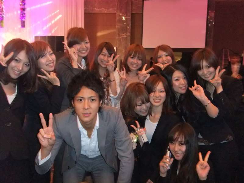 紀伊國屋書店の女子採用基準が流出「ブス、チビ、田舎出身、メガネ、バカは絶対に避けること」