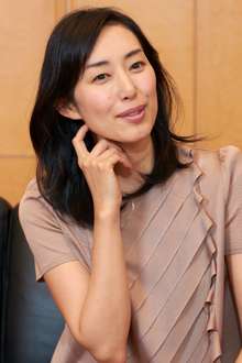 木村多江、孤高の看護師長役で新境地!大奥ばりの存在感でドラマを引き締める