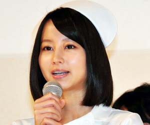堀北真希主演「まっしろ」苦戦で