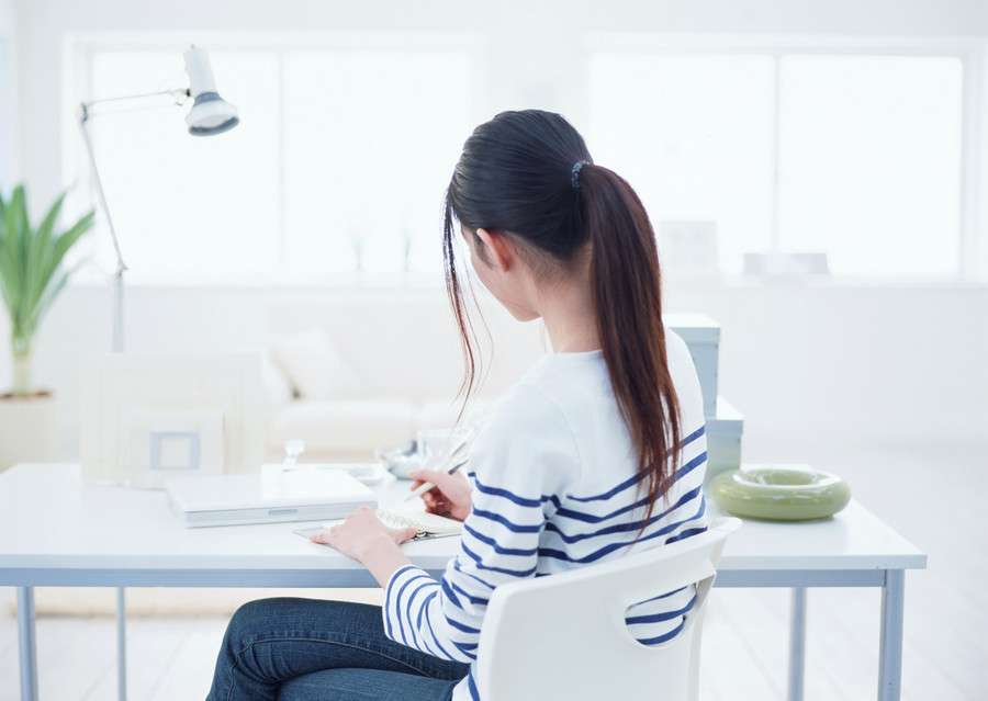 【PTA役員決めも大問題】ワーキングマザーが、専業主婦に言ってはいけないNGフレーズ - ネタりか