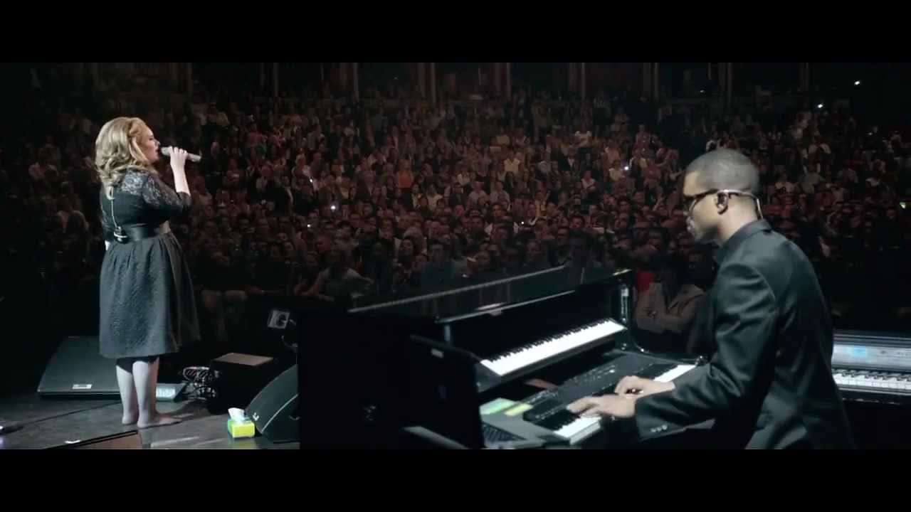 Adele - Someone Like You ( Live at The Royal Albert Hall ) - YouTube