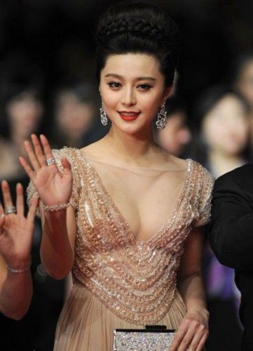 美女の画像が不思議とあつまってくるトピ