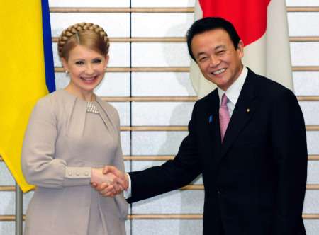 「麻生太郎 かわいい」でネット検索するとめっちゃ和むとツイッターで話題に