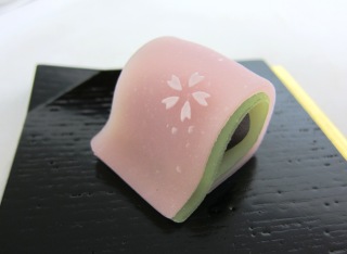春らしいお菓子