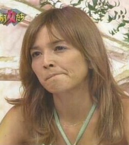 東京ガールズコレクションに出演した梨花、雑誌と顔変わりすぎと話題に！