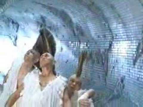幸せなら毛をたたこう篇30秒 - YouTube