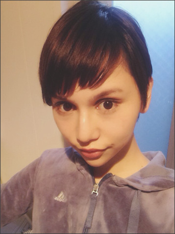 水沢アリー、人生で最も短いベリーショートヘアにイメチェン