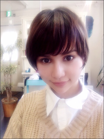 水沢アリー、人生で最も短いベリーショートヘアにイメチェン