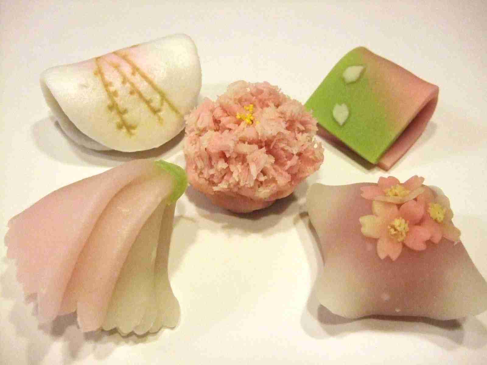 春らしいお菓子