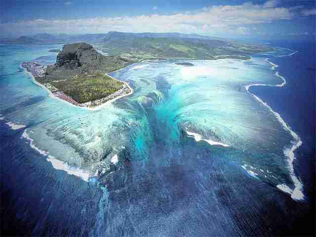 疲れている方々!海の画像で癒されませんか?