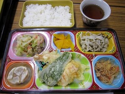 職場でのお昼ご飯