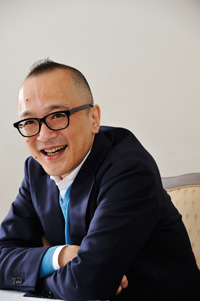 【閲覧注意】「かわゆすキモス！ひい！激しくにょろにょろ」中川翔子、ヒル飼育を動画で紹介