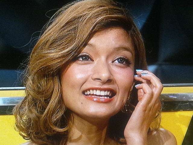ローラ、福山雅治、妻夫木聡ら美肌芸能人が実践する「タモリ式入浴法」の効果