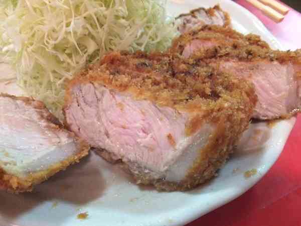 名古屋三越栄店、生のままの豚肉が入った恵方巻きを販売していた事が判明