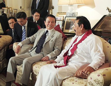 「麻生太郎 かわいい」でネット検索するとめっちゃ和むとツイッターで話題に