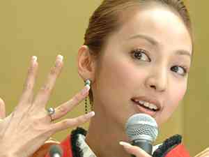 神田うのは離婚寸前だった！夫・西村拓郎氏の元愛人が告白