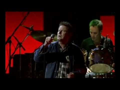 Eagles - Desperado (Live) - YouTube