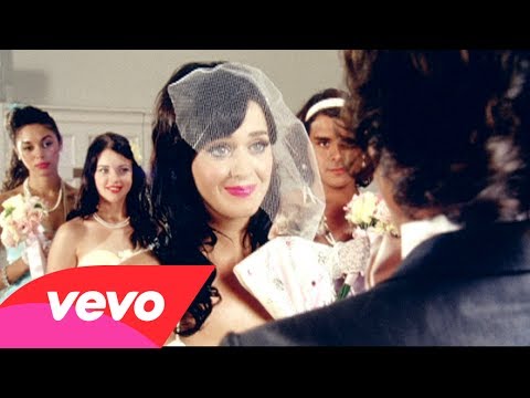 Katy Perry - Hot N Cold - YouTube