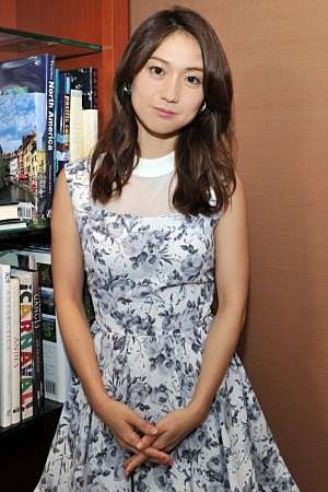 銭の戦争(ドラマ)木村文乃の服はココで買える｜MERY [メリー]