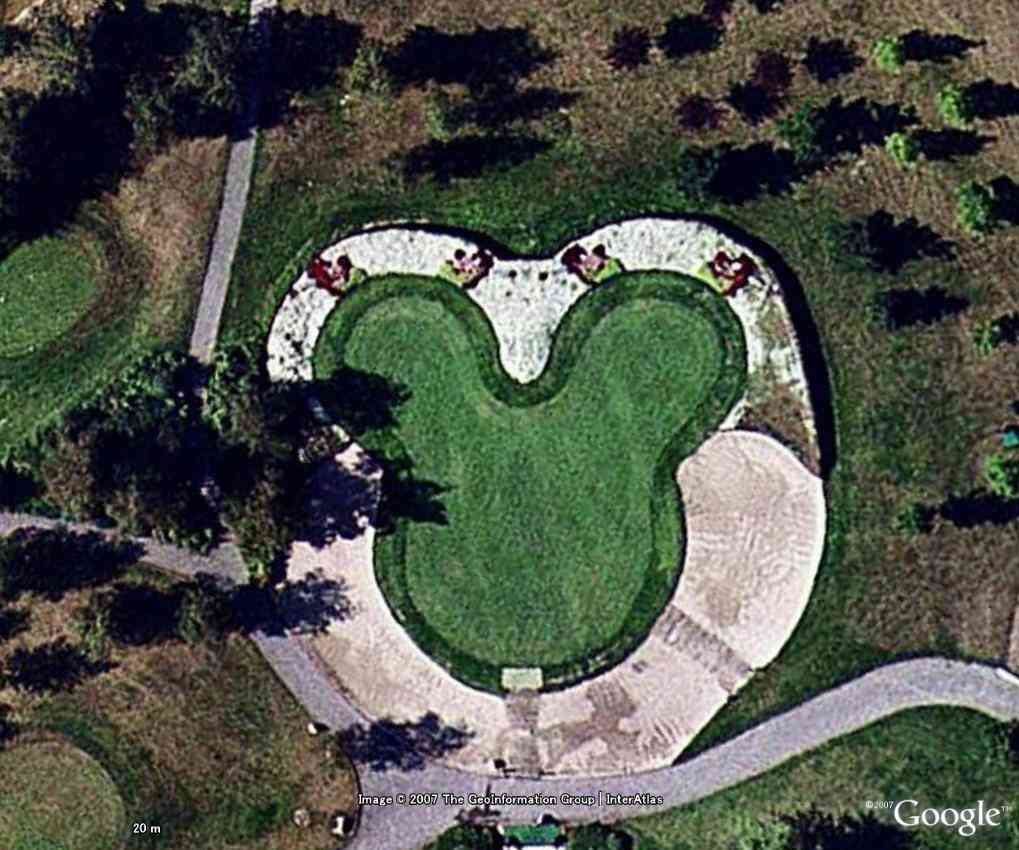 【Google Earth】グーグルアースの面白い・不思議な写真が集まるトピ！