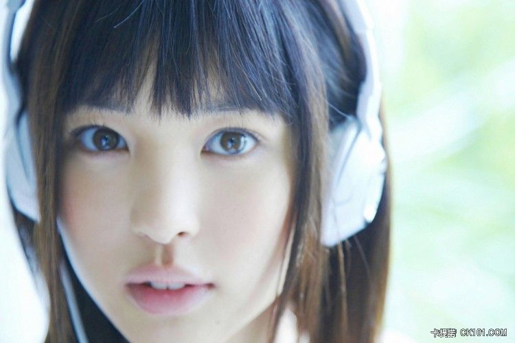 今、あたまのなかに流れてる曲なんですか？