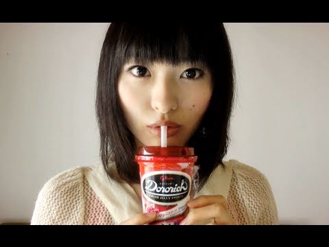 グリコ　【　ドロリッチ　－ミックスベリースイーツ　クリームin－　】 - YouTube