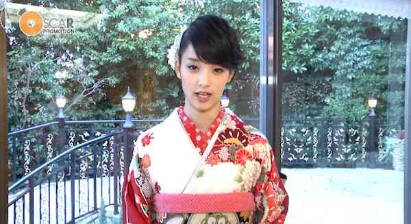 剛力彩芽が「最近可愛すぎる」「世間が追いついてきた」とネット上で大人気