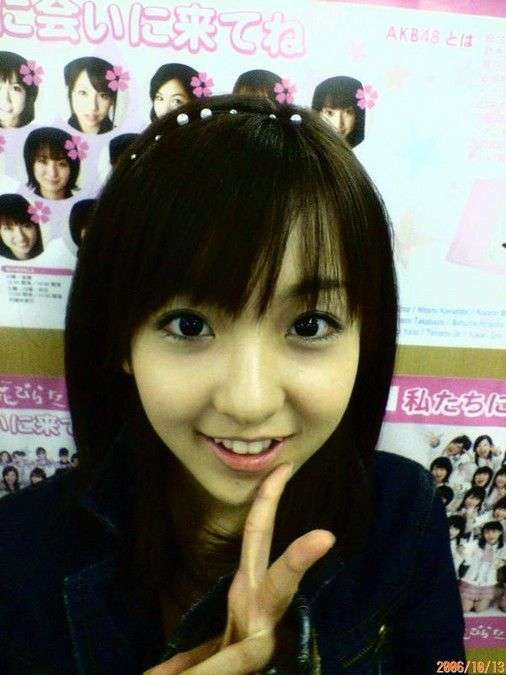 板野友美、無防備な寝起き姿公開「失神する可愛さ」でファンを魅了