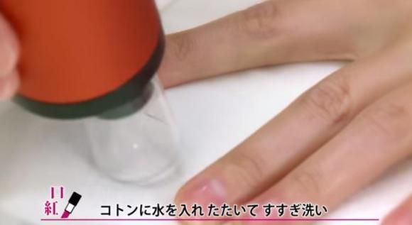 手のひらサイズの「洗濯機」登場！ 外出先でも洗えちゃう!!