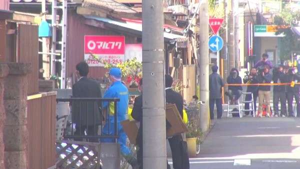 【川崎中一殺害】殺人容疑で逮捕された少年の自宅のブロック塀が赤いスプレーで落書きされる→激怒した少年家族「敷地内に不法侵入者がいる」と警察に通報:ハムスター速報