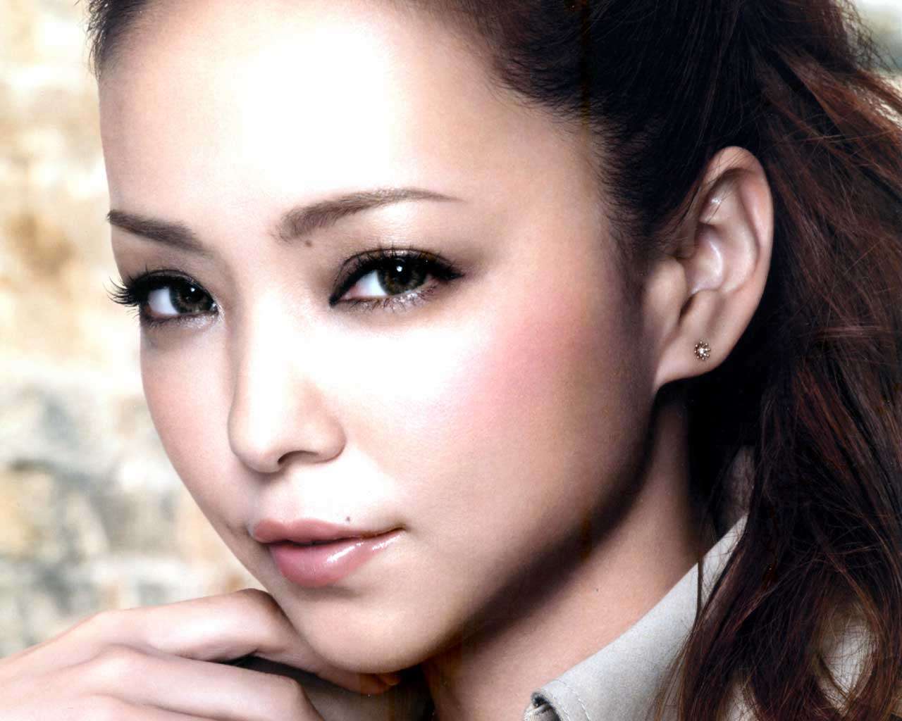 濃い顔の美人さんを貼っていくトピ