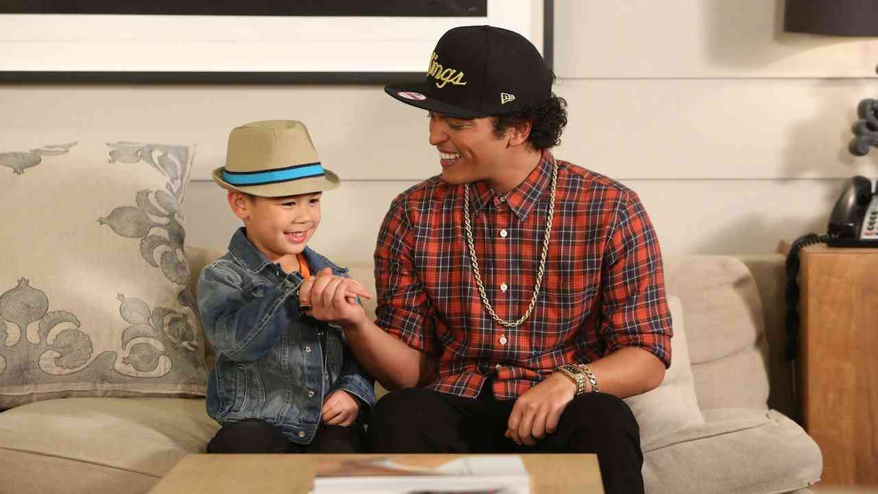 Bruno Mars Sings with Kai - YouTube