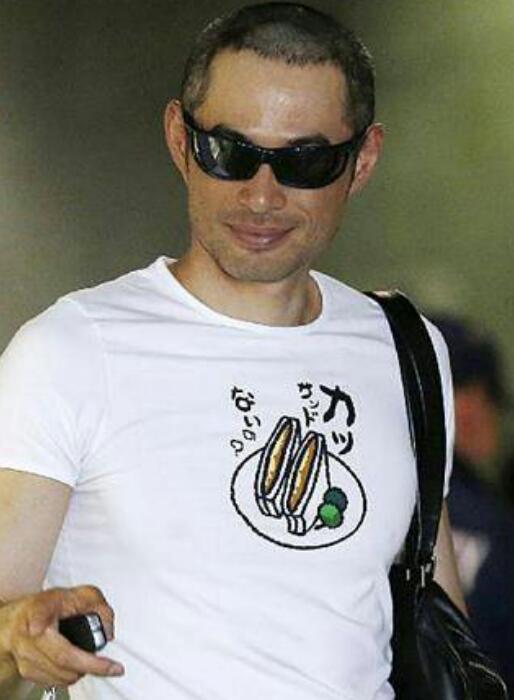 変なTシャツの画像トピ
