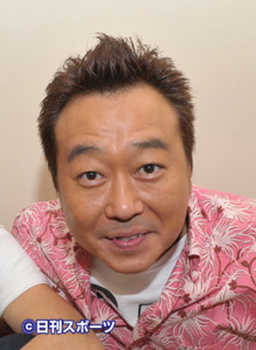 三村マサカズが谷沢恵里香の胸を揉む一幕 視聴者を騒然とさせ賛否渦巻く - ライブドアニュース