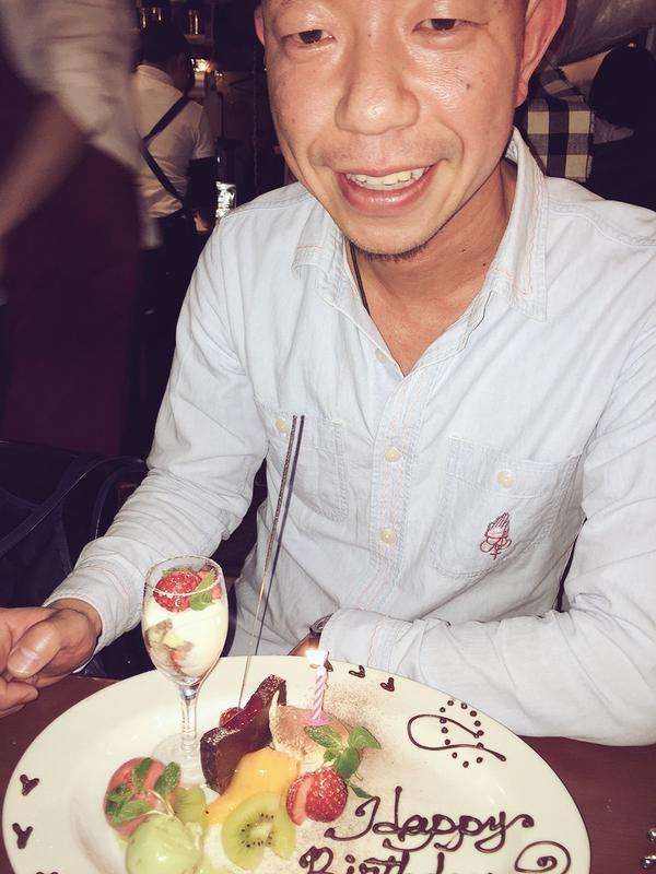 坂口杏里、小峠英二と24歳誕生日会「ことぅーげがお祝いしてくれました」