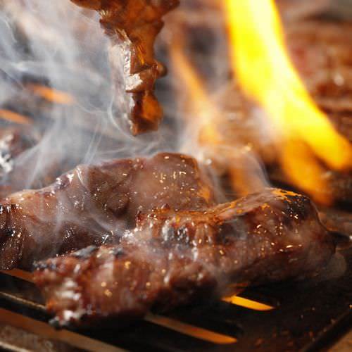 焼肉で必ず注文するものは何？