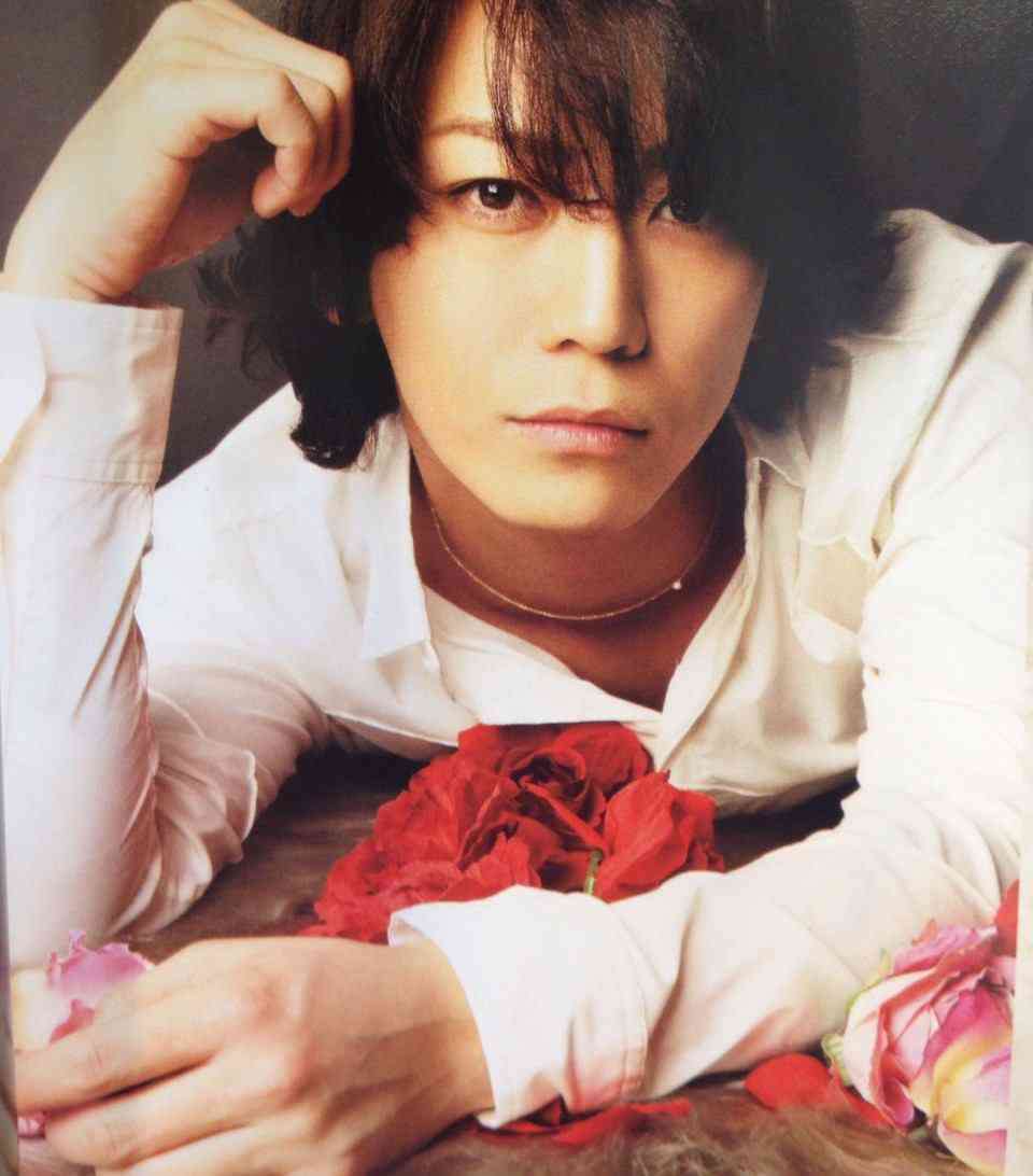 「ジャニーズのセックスシンボルになれるよう頑張りたい」KAT-TUN・亀梨和也、移動車内でのトレーニングでセクシー裸身を完成
